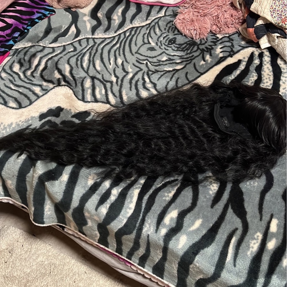 LONG black synthetic wig NO FALL OUT!